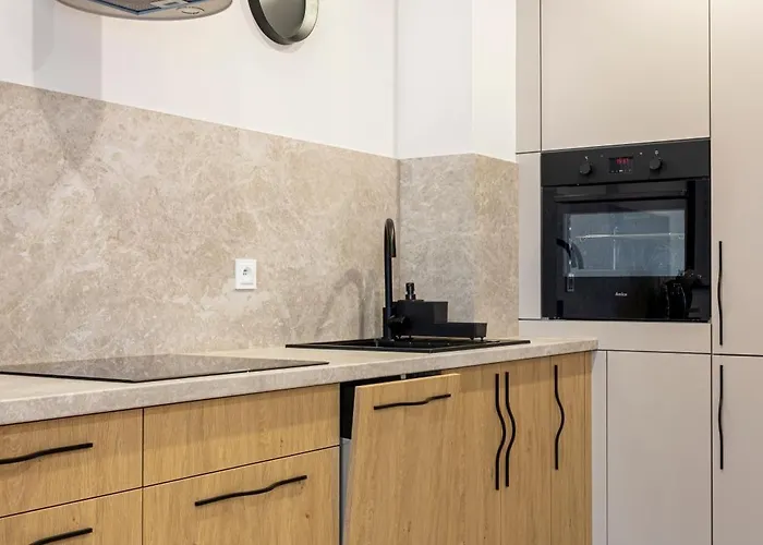 Comfy Aparts Sw Mikolaja Apartamento